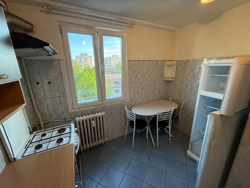 Drumul Taberei, 3 camere decomandat 68 mp, Valea Ialomitei,