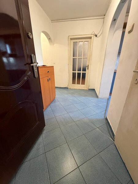 Drumul Taberei, 3 camere decomandat 68 mp, Valea Ialomitei,