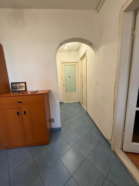 Drumul Taberei, 3 camere decomandat 68 mp, Valea Ialomitei,